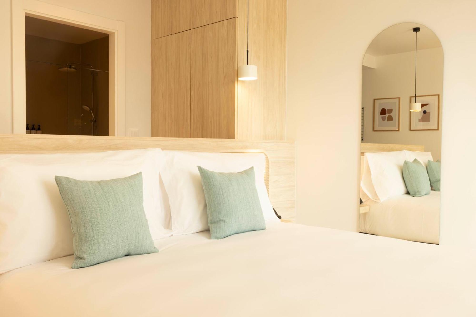 Staybridge Suites & Apartments Malaga By Ihg Bagian luar foto